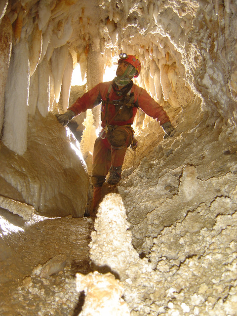 Underground wonder. Photo © Manu Guerrero Sanchez